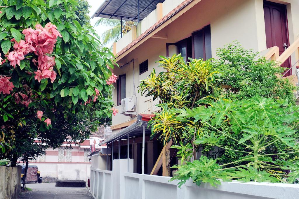 Das Residency Bed & Breakfast Kochi Exterior photo